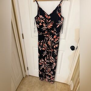 NWT Tahari Jumper Size 8